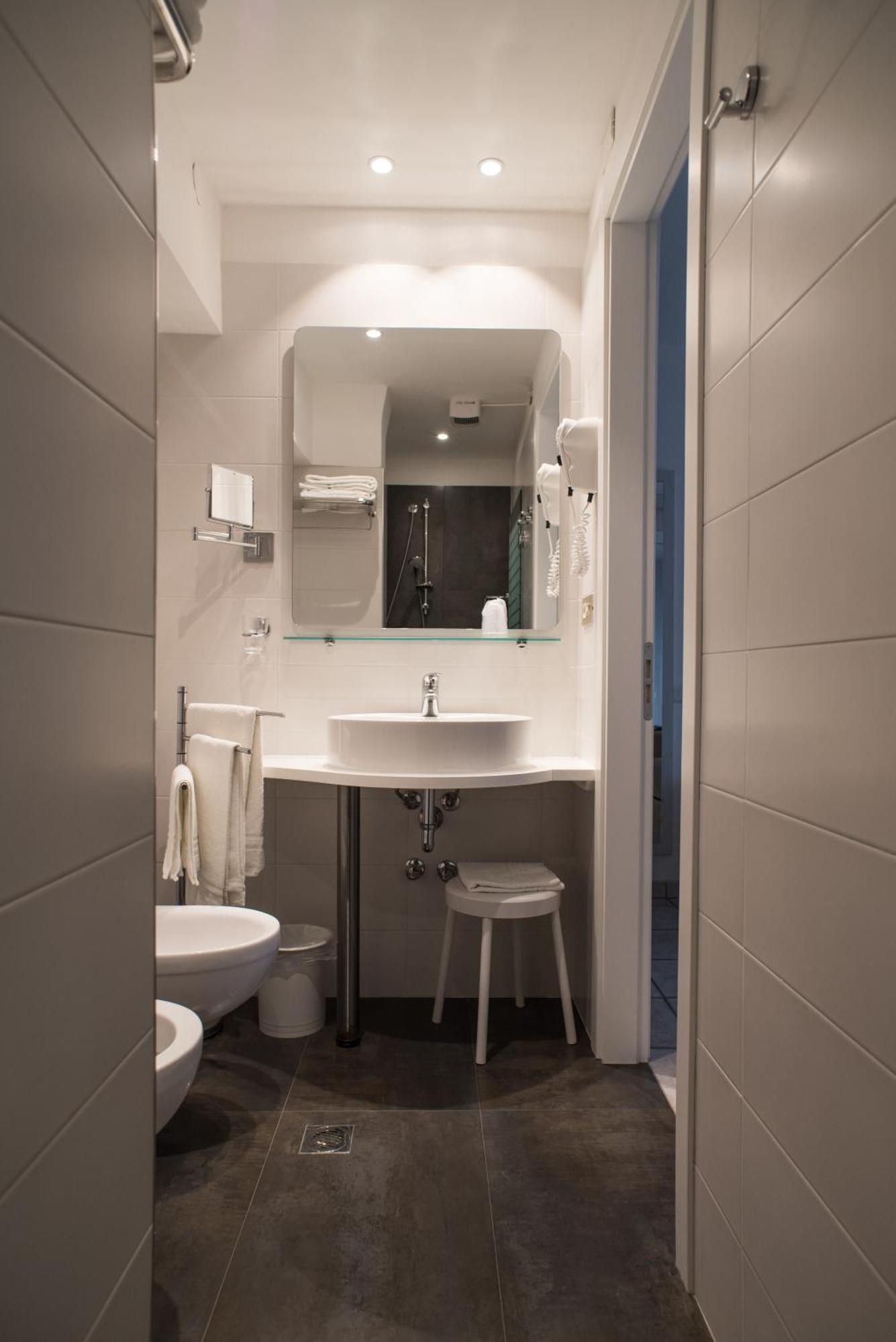 רימיני Hotel Gabriella מראה חיצוני תמונה