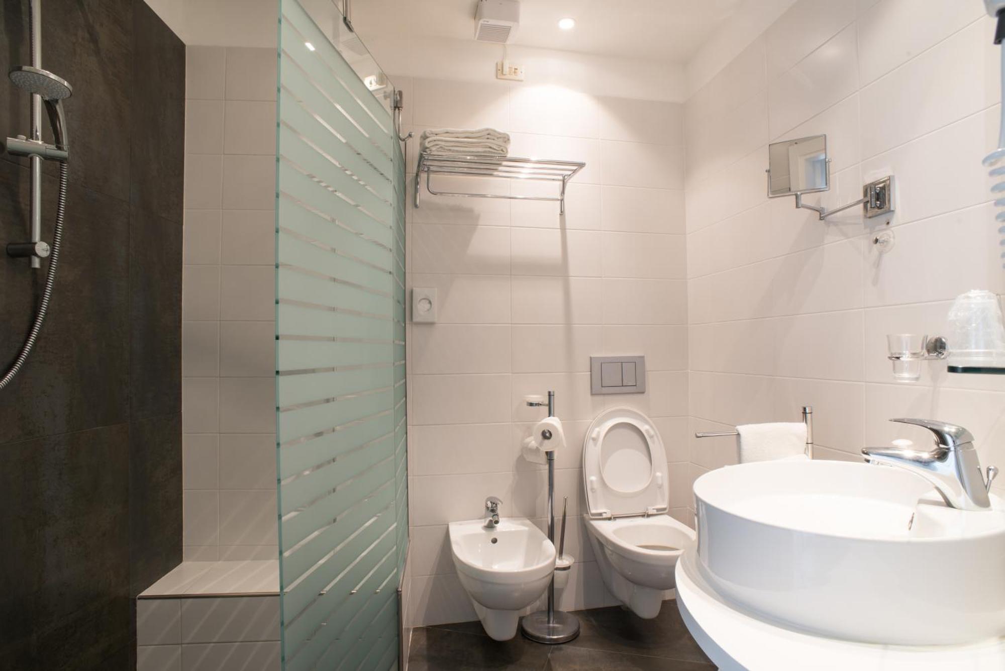 רימיני Hotel Gabriella מראה חיצוני תמונה